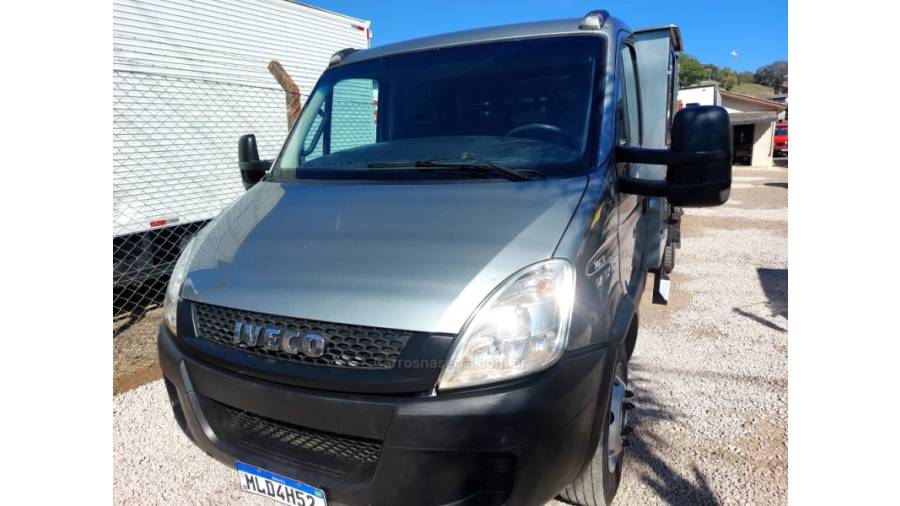 IVECO - DAILY - 2013/2013 - Verde - Sob Consulta