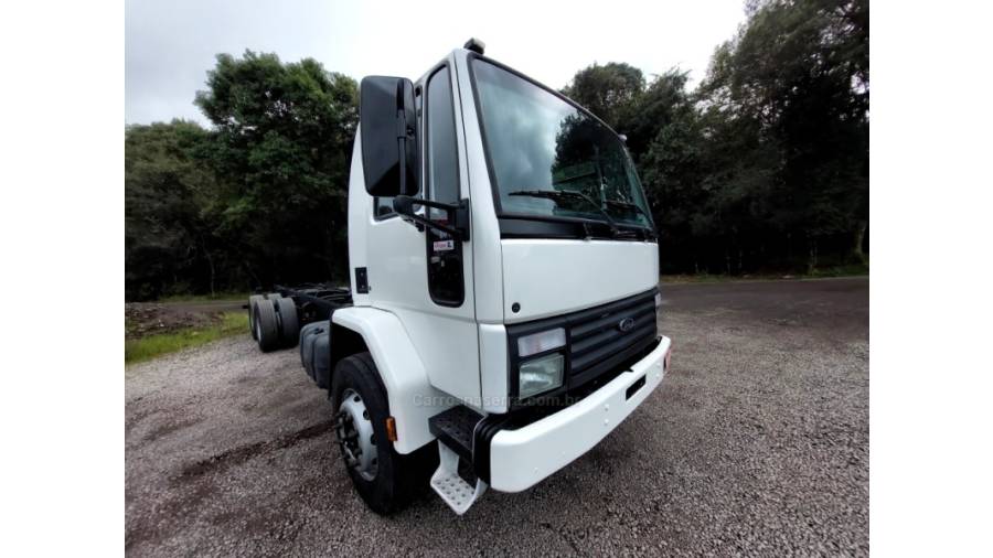 FORD - CARGO 1618 - 1988/1988 - Branca - Sob Consulta