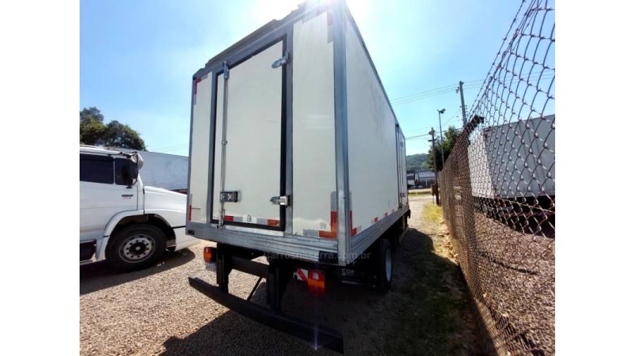 FORD - CARGO 814 - 1999/1999 - Vermelha - Sob Consulta