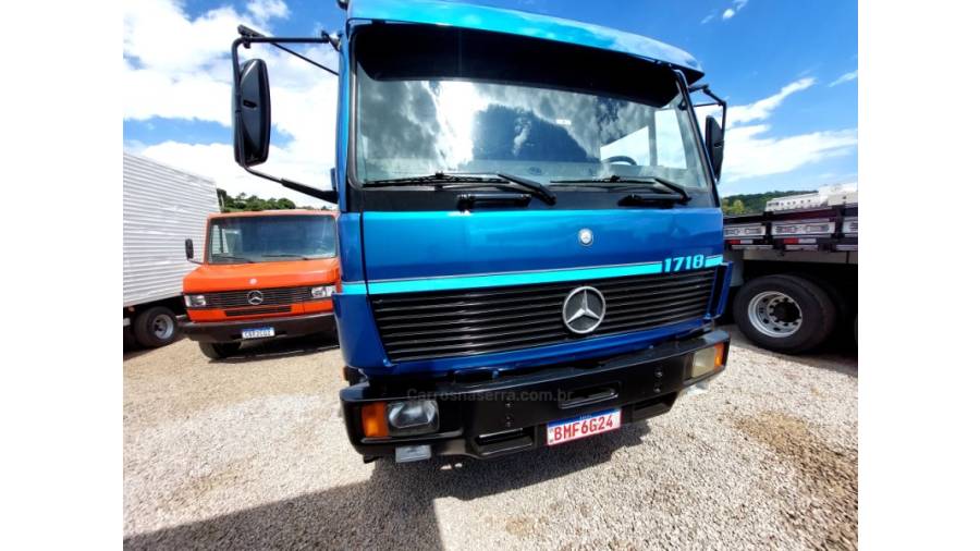 MERCEDES-BENZ - 1718 - 1992/1992 - Azul - Sob Consulta
