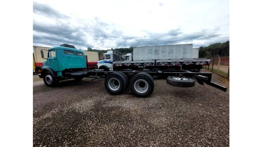 MERCEDES-BENZ - 1113 - 1985/1985 - Verde - Sob Consulta