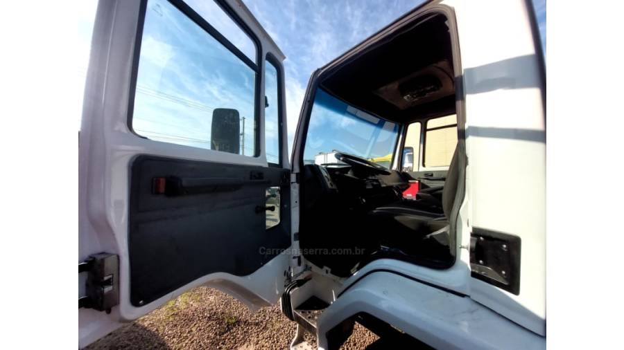 FORD - CARGO 1618 - 1988/1988 - Branca - Sob Consulta