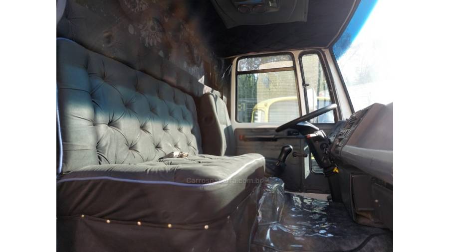 FORD - CARGO 1618 - 1988/1988 - Branca - Sob Consulta