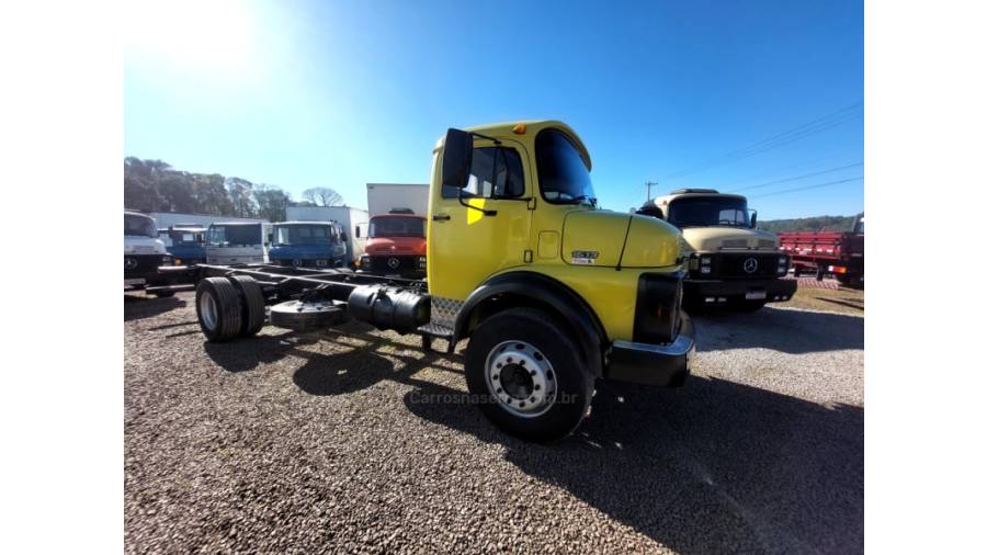 MERCEDES-BENZ - 1513 - 1985/1985 - Amarela - Sob Consulta