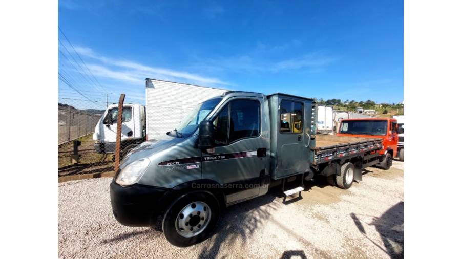 IVECO - DAILY - 2013/2013 - Verde - Sob Consulta