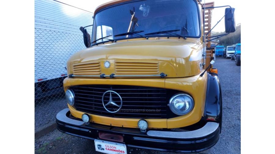 MERCEDES-BENZ - 1113 - 1977/1977 - Amarela - Sob Consulta