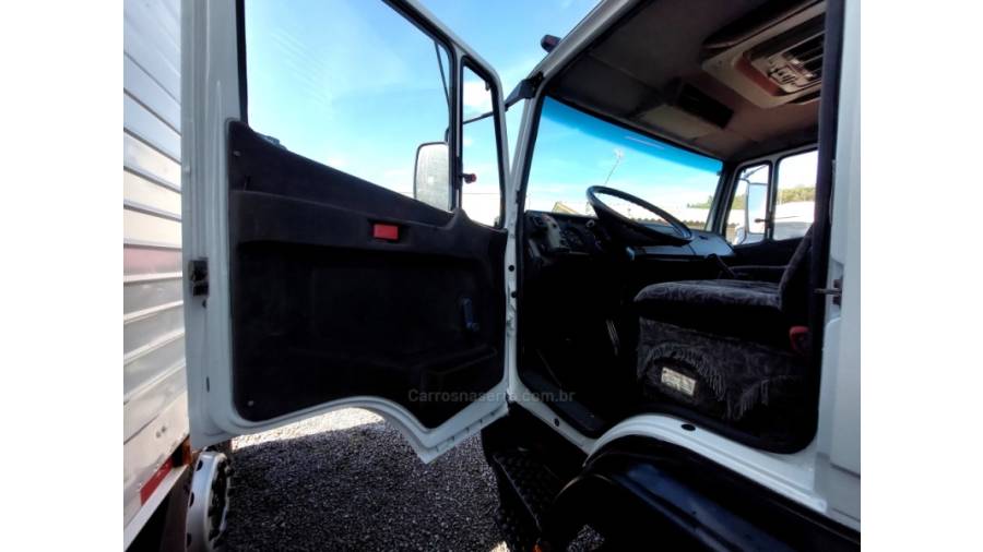 MERCEDES-BENZ - 1218 - 1995/1995 - Branca - Sob Consulta