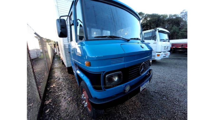 MERCEDES-BENZ - 608 - 1977/1977 - Azul - Sob Consulta