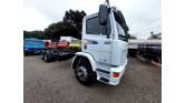 MERCEDES-BENZ - 1720 - 2001/2001 - Branca - Sob Consulta