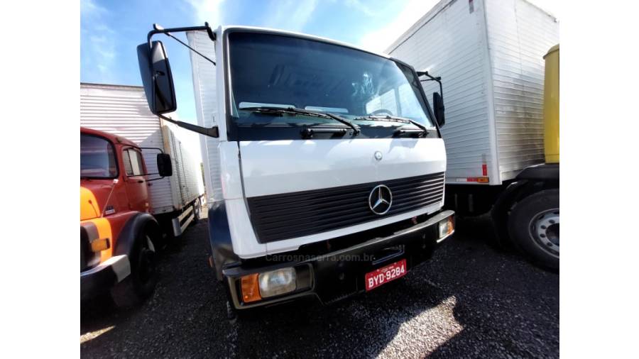 MERCEDES-BENZ - 1218 - 1995/1995 - Branca - Sob Consulta