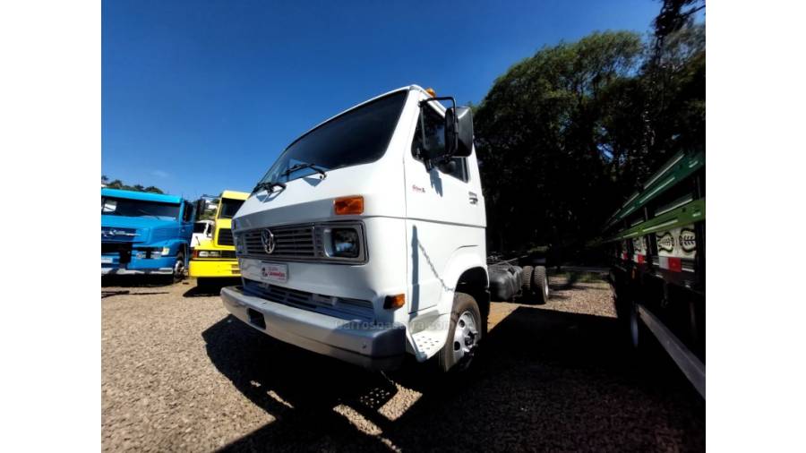 VOLKSWAGEN - 7.90 - 1987/1987 - Branca - Sob Consulta