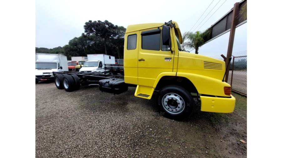 MERCEDES-BENZ - 1218 - 1990/1990 - Amarela - Sob Consulta