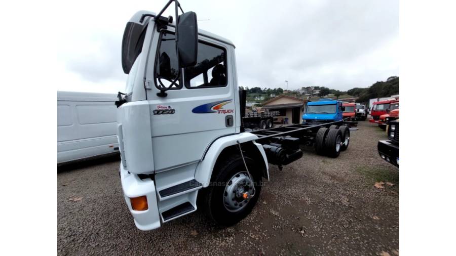 MERCEDES-BENZ - 1720 - 2001/2001 - Branca - Sob Consulta