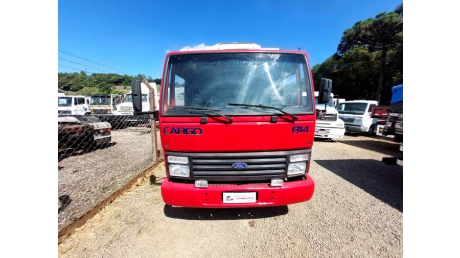FORD - CARGO 814 - 1999/1999 - Vermelha - Sob Consulta
