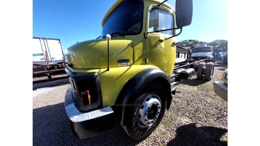 MERCEDES-BENZ - 1513 - 1985/1985 - Amarela - Sob Consulta