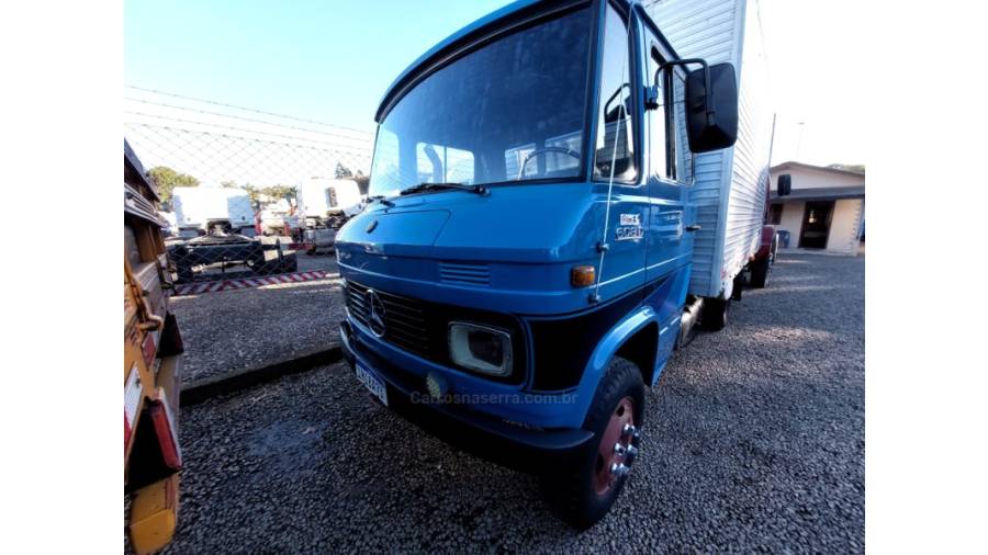 MERCEDES-BENZ - 608 - 1977/1977 - Azul - Sob Consulta