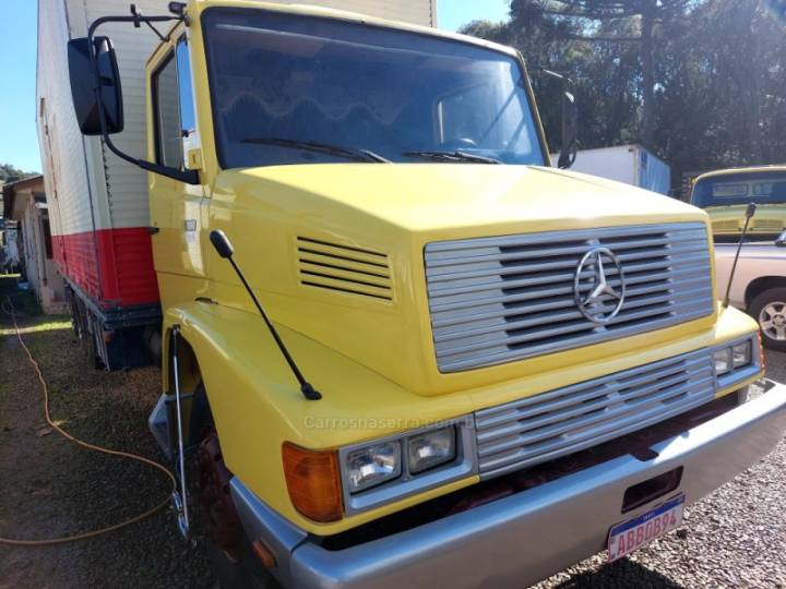 MERCEDES-BENZ - 1218 - 1990/1990 - Amarela - Sob Consulta