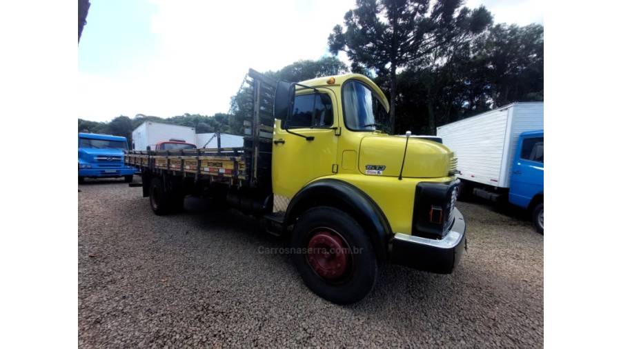 MERCEDES-BENZ - 1513 - 1985/1985 - Amarela - Sob Consulta