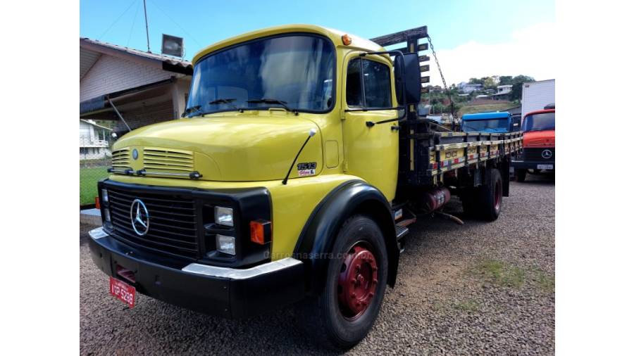 MERCEDES-BENZ - 1513 - 1985/1985 - Amarela - Sob Consulta