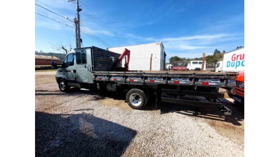 IVECO - DAILY - 2013/2013 - Verde - Sob Consulta