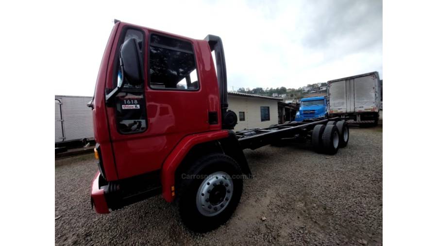 FORD - CARGO 1618 - 1989/1989 - Vermelha - Sob Consulta